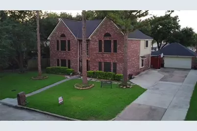 9726 New Kent Drive, Sugar Land, TX 77498 - Photo 2