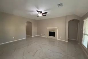 2530 Chatford Hollow Ln, Houston, TX 77014 - Photo 4