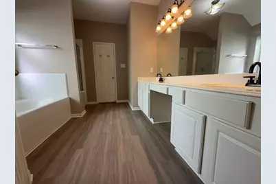 2530 Chatford Hollow Lane, Houston, TX 77014 - Photo 16