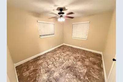6214 1st Street, Danbury, TX 77534 - Photo 18
