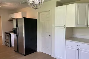 16727 Bougainvilla Ln, Friendswood, TX 77546 - Photo 6