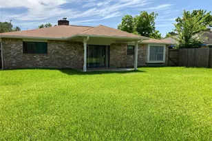 16727 Bougainvilla Ln, Friendswood, TX 77546 - Photo 14