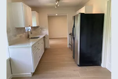 16727 Bougainvilla Lane, Friendswood, TX 77546 - Photo 8
