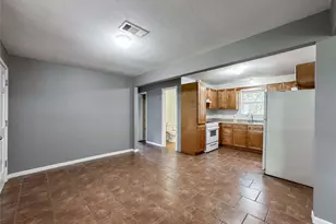 4717 Heron St, Hitchcock, TX 77563 - Photo 10