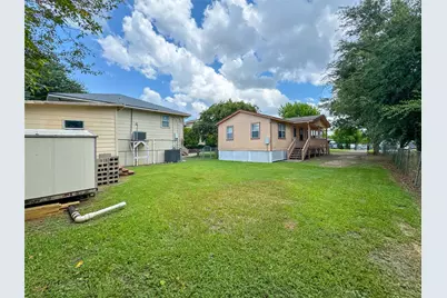 4717 Heron Street, Hitchcock, TX 77563 - Photo 24