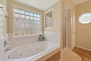 11931 McKinney Falls Ln, Sugar Land, TX 77498 - Photo 32