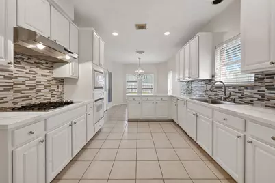 11931 McKinney Falls Lane, Sugar Land, TX 77498 - Photo 14