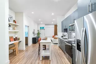 641 W Crosstimbers St, Houston, TX 77018 - Photo 8