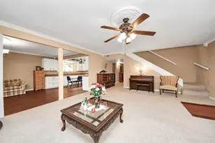 17106 Moss Oaks Dr, Conroe, TX 77385 - Photo 8