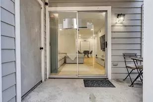 4200 Watson St, Houston, TX 77009 - Photo 14