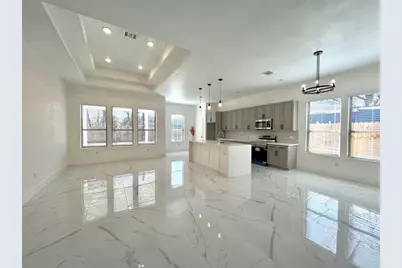 10127 Grover Ln, Houston, TX 77041 - Photo 2