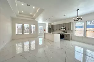 10127 Grover Ln, Houston, TX 77041 - Photo 2