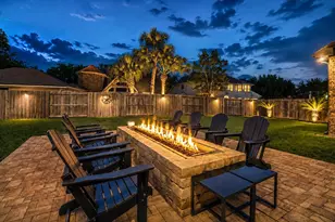 2015 Shadow Bend Dr, Sugar Land, TX 77479 - Photo 10