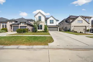 31418 Golden Cliffs Ln, Fulshear, TX 77441 - Photo 2