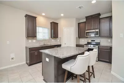 13312 Colby Meadow Drive, Houston, TX 77048 - Photo 6