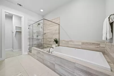 1360 W 25th Street, Houston, TX 77008 - Photo 22