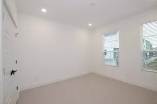 2054 Johanna Crk Dr, Houston, TX 77055 - Photo 22