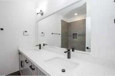 2054 Johanna Creek Drive, Houston, TX 77055 - Photo 24