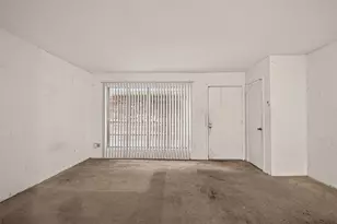 9201 Clarewood Dr, Houston, TX 77036 - Photo 10