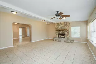 433 Southern Oaks Dr, Lake Jackson, TX 77566 - Photo 18