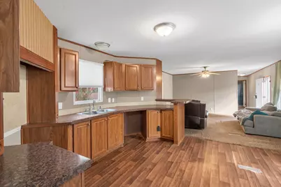 8318 Silver Maple, Plantersville, TX 77363 - Photo 6