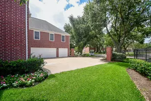 4202 Lakewood Ct, Missouri City, TX 77459 - Photo 4
