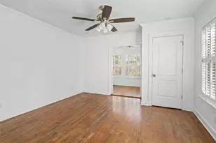 1740 Wroxton Ct, Houston, TX 77005 - Photo 22