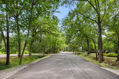 417 Rancho Bauer Drive, Houston, TX 77079 - Photo 8