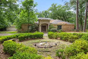 417 Rancho Bauer Dr, Houston, TX 77079 - Photo 4