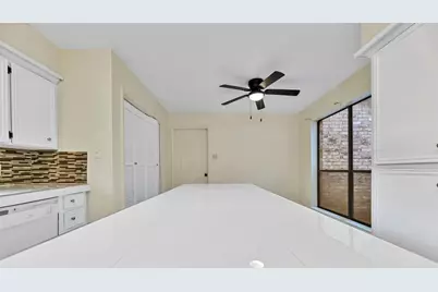 9842 Pinehurst Street, Baytown, TX 77521 - Photo 16