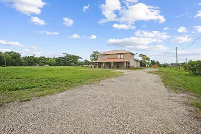 5930 County Road 396, Alvin, TX 77511 - Photo 36