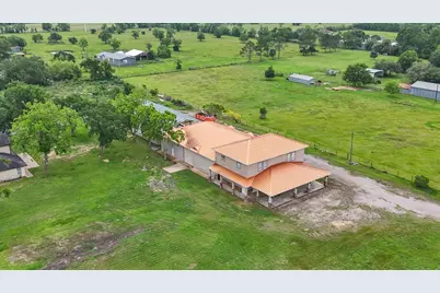 5930 County Road 396, Alvin, TX 77511 - Photo 2