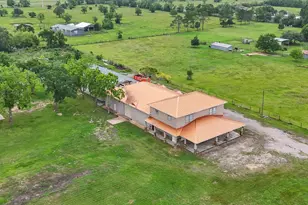 5930 County Rd 396, Alvin, TX 77511 - Photo 2