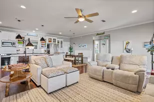 1040 N Gayle St, Gilchrist, TX 77617 - Photo 24