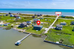 1040 N Gayle St, Gilchrist, TX 77617 - Photo 2