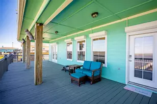 1040 N Gayle St, Gilchrist, TX 77617 - Photo 18