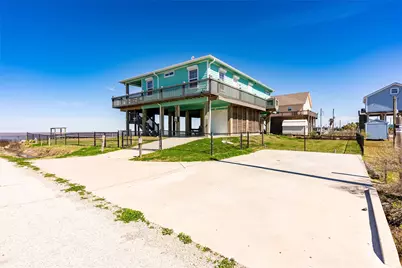 1040 N Gayle Street, Gilchrist, TX 77617 - Photo 48