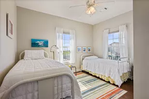 1040 N Gayle St, Gilchrist, TX 77617 - Photo 44