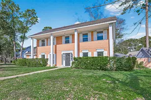 6210 Rippling Hollow Dr, Spring, TX 77379 - Photo 4