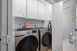 727 Bunker Hill Rd, Houston, TX 77024 - Photo 28