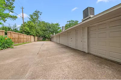 727 Bunker Hill Road #103, Houston, TX 77024 - Photo 32