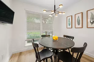 727 Bunker Hill Rd, Houston, TX 77024 - Photo 6