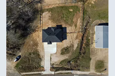 807 E Brown Street, Hearne, TX 77859 - Photo 4