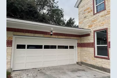 417 W Blum Street, Alvin, TX 77511 - Photo 12