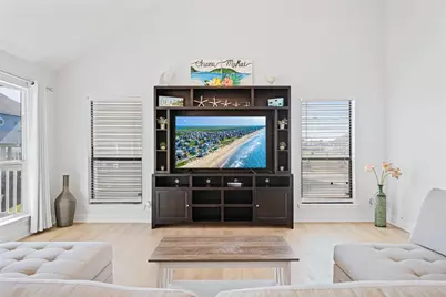 2300 Martinique, Crystal Beach, TX 77650 - Photo 12