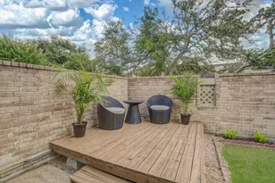 7080 Greenway Chase St, Houston, TX 77072 - Photo 1
