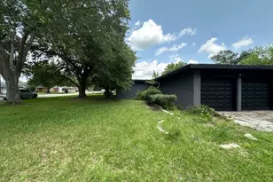 3900 Aggie Dr, Bay City, TX 77414 - Photo 26