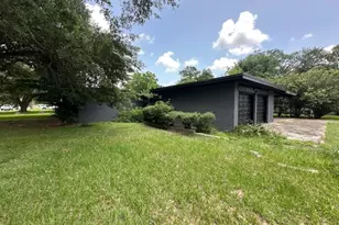 3900 Aggie Dr, Bay City, TX 77414 - Photo 28