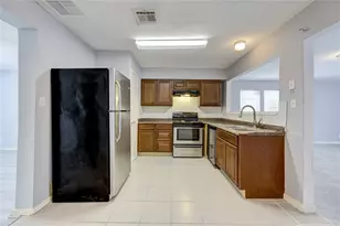 6115 Westbranch Dr, Houston, TX 77072 - Photo 18