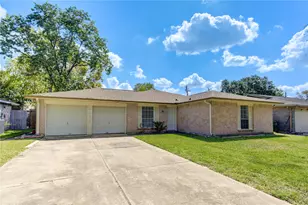 6115 Westbranch Dr, Houston, TX 77072 - Photo 2